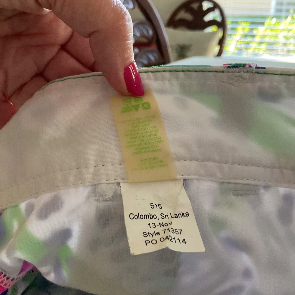 Lilly Pulitzer In The Garden Callahan Shorts - Picture 8 of 8